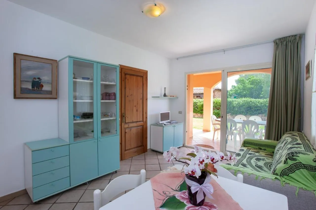 Residence Le Colonnine San Teodoro  Holiday home