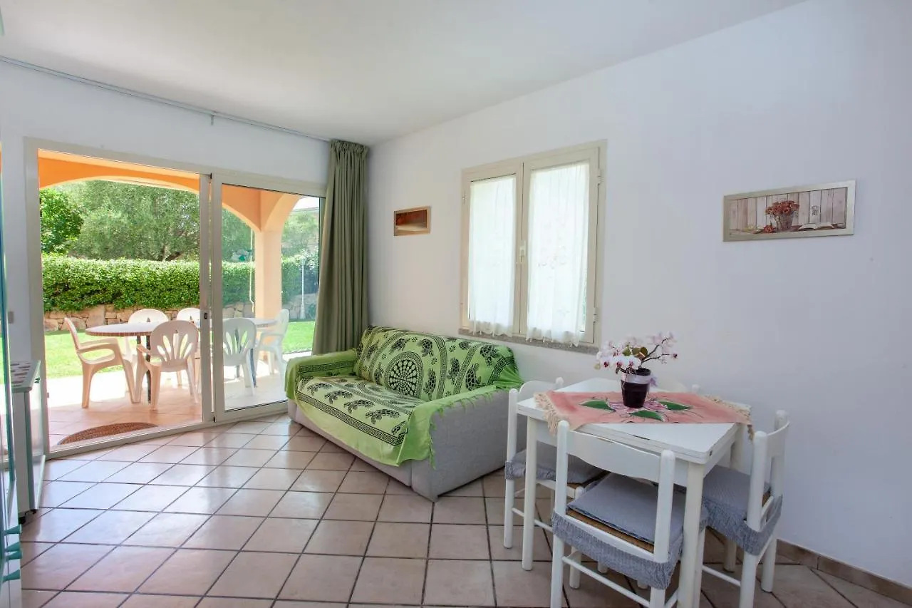 Residence Le Colonnine San Teodoro  San Teodoro (Sardinia)
