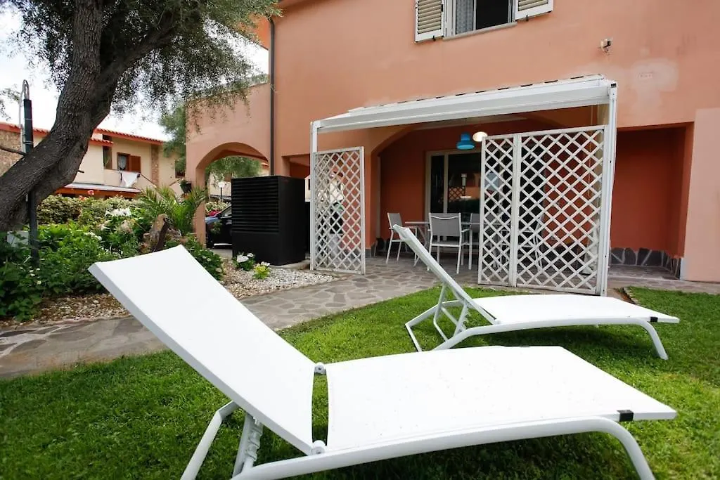 Residence Le Colonnine San Teodoro