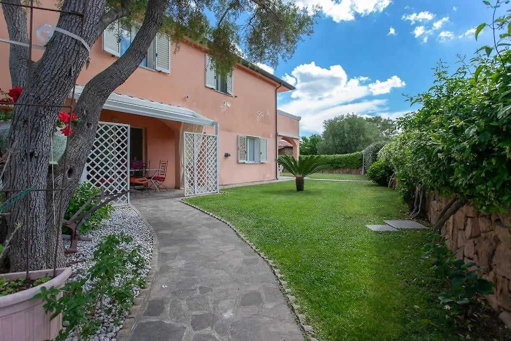 Holiday home Residence Le Colonnine San Teodoro