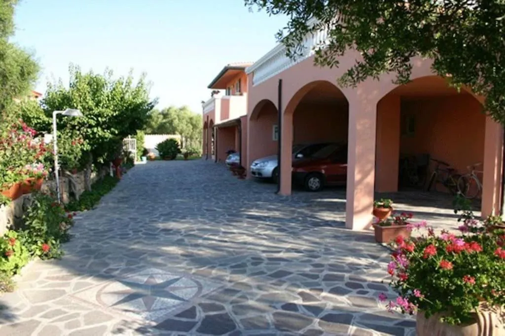 Holiday home Residence Le Colonnine San Teodoro  Italy