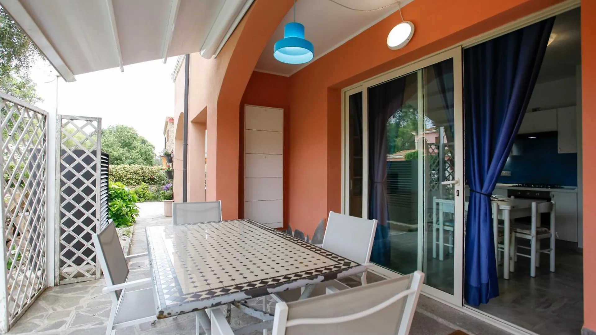 Residence Le Colonnine San Teodoro  Holiday home