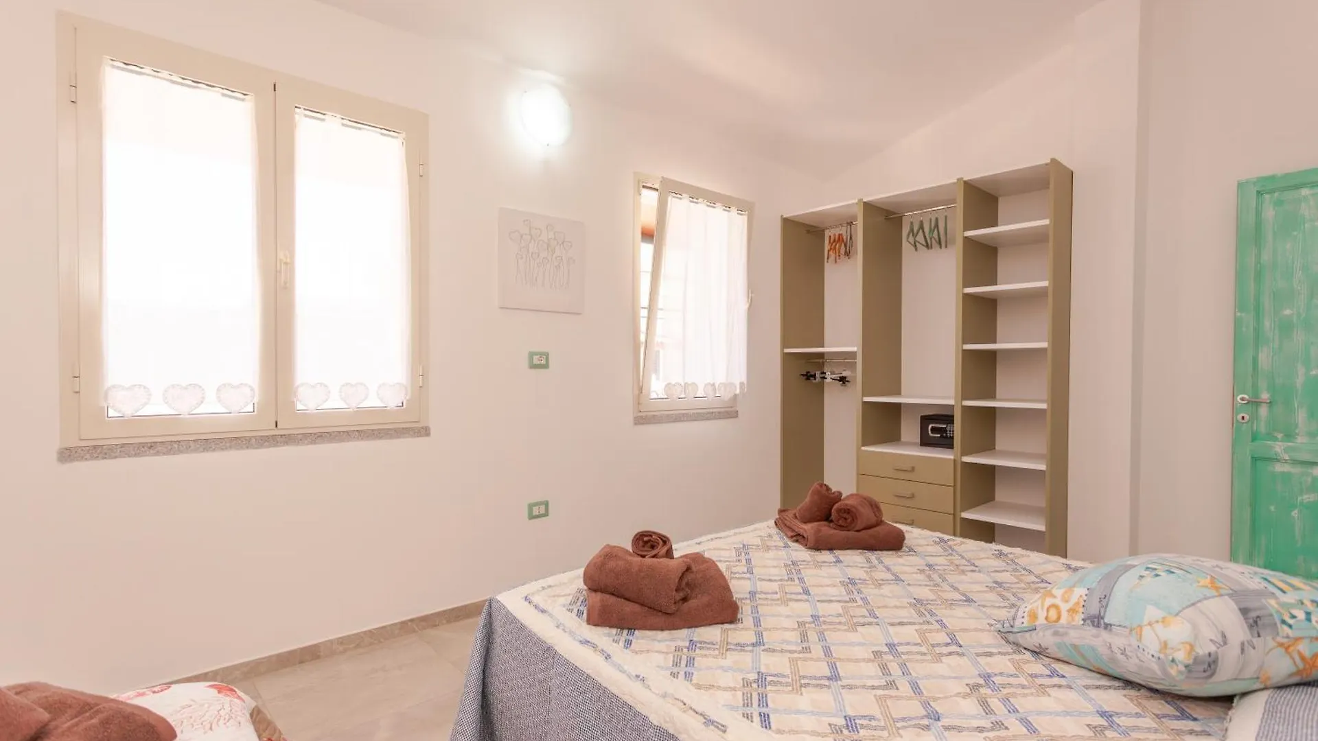 Residence Le Colonnine San Teodoro  Italy