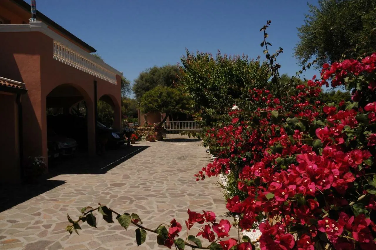 Residence Le Colonnine San Teodoro  Holiday home
